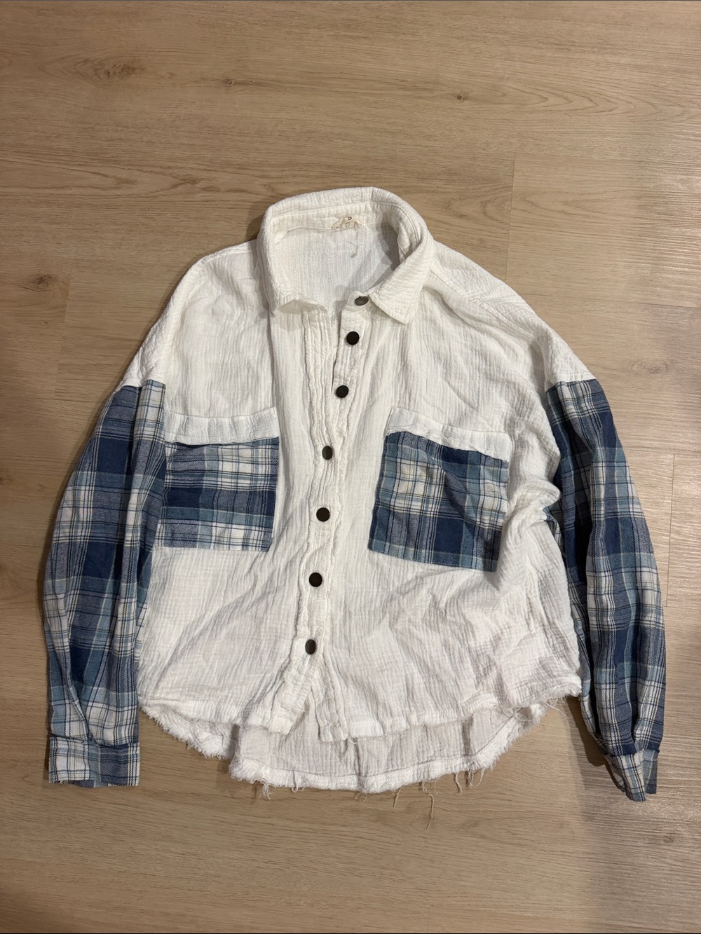 POL Small White Button-Up Shirt with Blue Plaid Accents